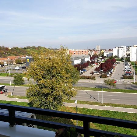 Tito Lux Appartement Belgrado Buitenkant foto